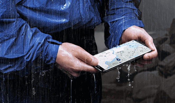 El Galaxy S8 Plus es resistente al agua y el polvo